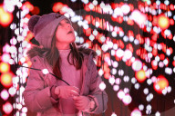 FEATURE - Weihnachtsbeleuchtung im Kew Garden's in Richmond