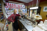 FEATURE - Ein Muss für Nostaligiker: Besuch im Glasgower Landside Cafe
