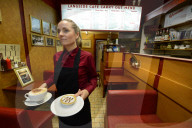 FEATURE - Ein Muss für Nostaligiker: Besuch im Glasgower Landside Cafe