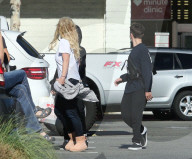 EXKLUSIV - Wie die Zeit vergeht! Britney Spears mit ihren grossen Jungs Jayden und Sean unterwegs
