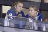PEOPLE - Justin Bieber und Hailey Baldwin schauen Eishockey in Toronto
