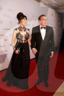 PEOPLE - Bundespresseball in Berlin: Gerhard Schroeder mit Kim So-Yeon