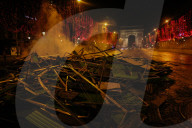 NEWS - Paris: Demonstrationen und Ausschreitungen auf der Champs-ElysÃ©es