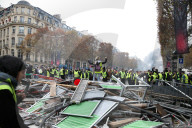 NEWS - Paris: Demonstrationen und Ausschreitungen auf der Champs-Elysées