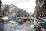 NEWS - Paris: Demonstrationen und Ausschreitungen auf der Champs-Elysées