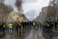 NEWS - Paris: Demonstrationen und Ausschreitungen auf der Champs-Elysées