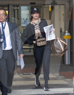 PEOPLE - Take Off: Promis gehen auf Reisen