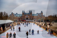 FEATURE - Pix of the Day: Bilder des Tages