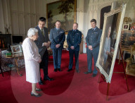 PEOPLE - Queen ELizabeth bekommt ein neues Portrait