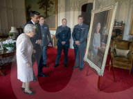 PEOPLE - Queen ELizabeth bekommt ein neues Portrait