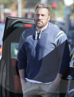 PEOPLE - Ben Affleck kauft mit den Kids einen Weihnachtsbaum