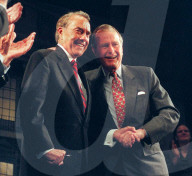NEWS - George H. W. Bush ist im Alter von 94 Jahren gestorben