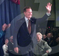 NEWS - George H. W. Bush ist im Alter von 94 Jahren gestorben