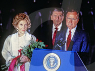 NEWS - George H. W. Bush ist im Alter von 94 Jahren gestorben