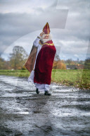 FEATURE - Santa Claus in St. Nicolas