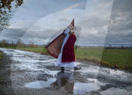 FEATURE - Santa Claus in St. Nicolas
