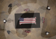 NEWS - Staatstrauer in Washington: Abschied von George H.W.Bush