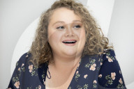 PORTRAIT - Danielle Macdonald