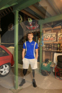 STUDIO - Billy Monger