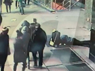 FEATURE - Da fliegt der Verlobungsring in den Strassenschacht