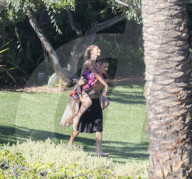 PEOPLE - Annie Leibovitz knipst Justin Bieber und Hailey Baldwin für Vanity Fair