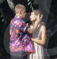 PEOPLE - Annie Leibovitz knipst Justin Bieber und Hailey Baldwin für Vanity Fair
