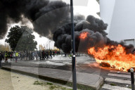 NEWS - Frankreich: Proteste und Ausschreitungen in Bordeaux 