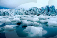 FEATURE - Forscher untersuchen das Schmelzen des grönländischen Eisschildes