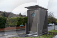 FEATURE - Eine moderne Toilette für Busfahrer lässt die Einwohner von Biggin Hill staunen