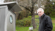 FEATURE - Eine moderne Toilette für Busfahrer lässt die Einwohner von Biggin Hill staunen