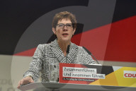 NEWS - Deutschland: CDU Parteitag in Hamburg