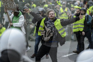 NEWS - Gilets Jaunes: Ausschreitungen und Demonstrationen in Brüssel