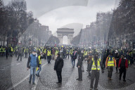 NEWS - Gilets Jaunes: Demonstrationen und Ausschreitungen in Paris