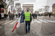 NEWS - Gilets Jaunes: Demonstrationen und Ausschreitungen in Paris
