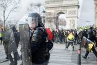 NEWS - Gilets Jaunes: Demonstrationen und Ausschreitungen in Paris
