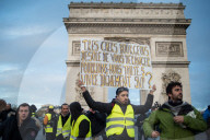 NEWS - Gilets Jaunes: Demonstrationen und Ausschreitungen in Paris