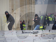 NEWS - Gilets Jaunes: Demonstrationen und Ausschreitungen in Frankreich