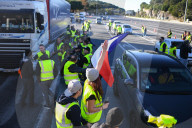 NEWS - Gilets Jaunes: Demonstrationen und Ausschreitungen in Frankreich