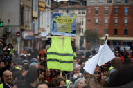 NEWS - Gilets Jaunes: Demonstrationen und Ausschreitungen in Frankreich
