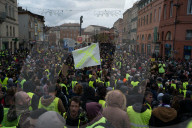NEWS - Gilets Jaunes: Demonstrationen und Ausschreitungen in Frankreich