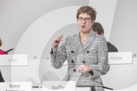 NEWS - Hamburg: Die neue Bundesvorsitzende der CDU Annegret Kramp-Karrenbauer 