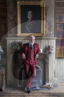 FEATURE - Sexy Santa
