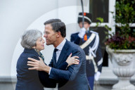 NEWS - Brexit: Mark Rutte empfängt Theresa May zu einem Arbeitsfrühstuck in Den Haag