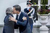 NEWS - Brexit: Mark Rutte empfängt Theresa May zu einem Arbeitsfrühstuck in Den Haag
