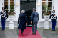 NEWS - Brexit: Mark Rutte empfängt Theresa May zu einem Arbeitsfrühstuck in Den Haag