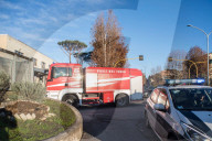 NEWS - Roms Müll steht in Flammen: Abfallanlage brennt lichterloh