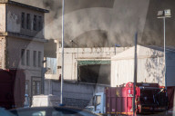 NEWS - Roms Müll steht in Flammen: Abfallanlage brennt lichterloh