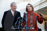 NEWS - Washinhton: Trump trifft Nancy Pelosi und Chuck Schumer