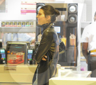 EXKLUSIV - Kendall Jenner bei MacDonalds 