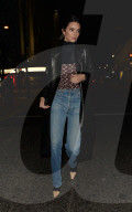 EXKLUSIV - Kendall Jenner bei MacDonalds 